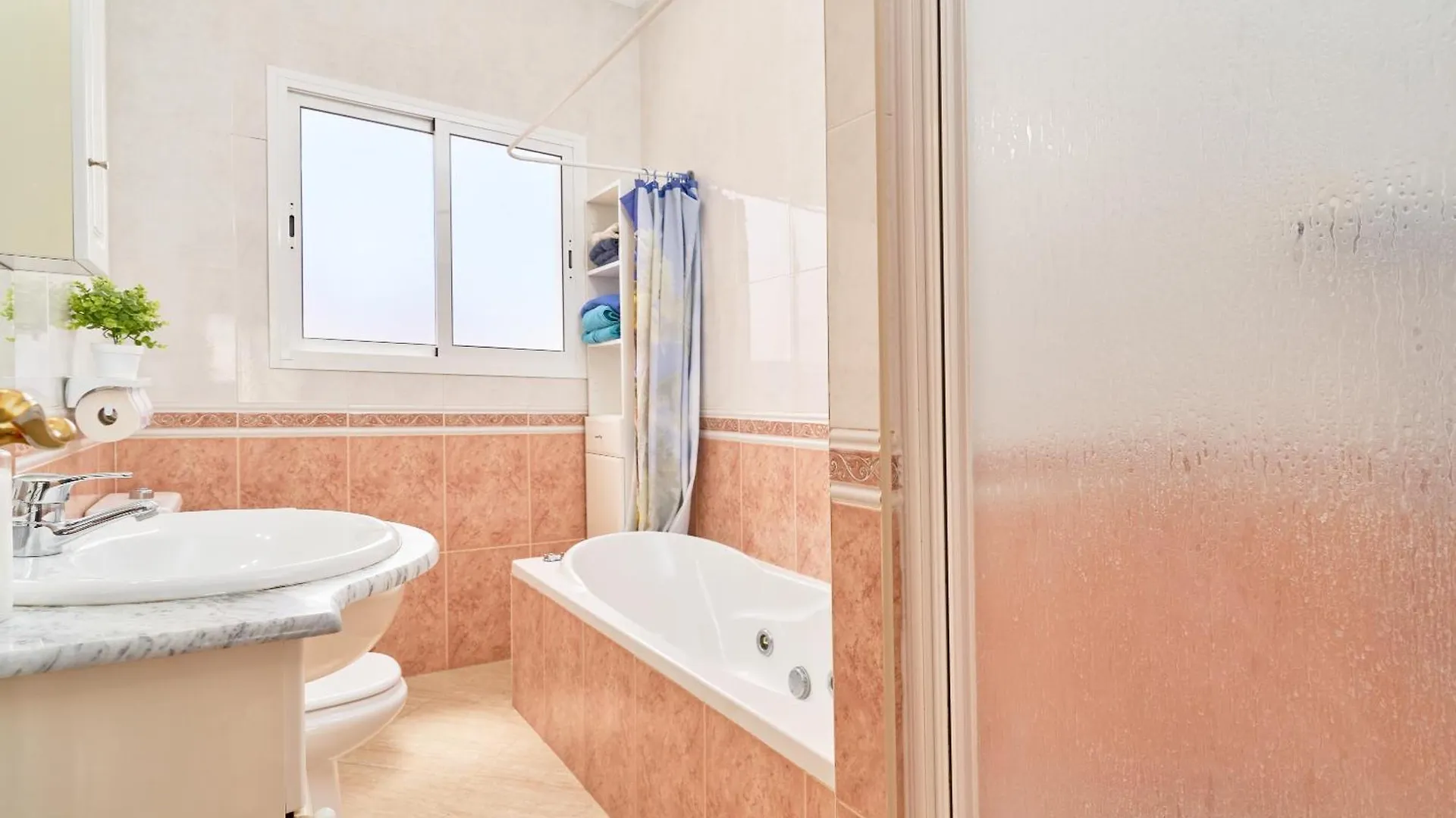 Animas Duplex Lägenhet Nerja