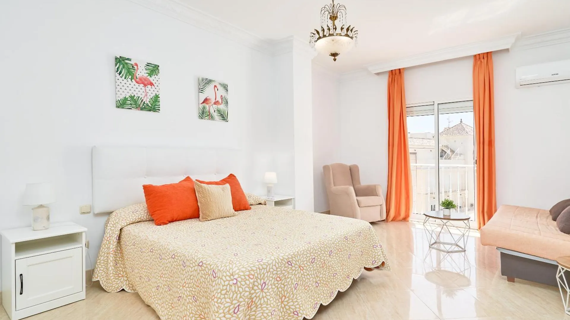 Animas Duplex Lägenhet Nerja